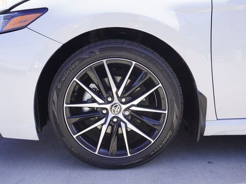 Certified 2024 Toyota Camry SE FWD image 21