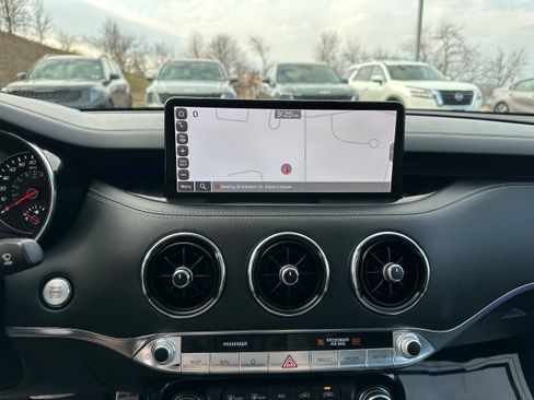 Used 2023 Kia Stinger GT2 image 41