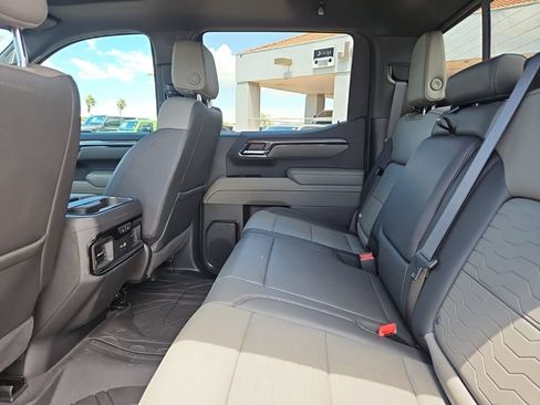 Used 2025 Chevrolet Silverado 1500 ZR2 w/ Technology Package AWD/4WD image 17
