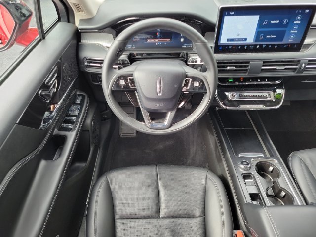 Used 2023 Lincoln Corsair AWD w/ Equipment Group 101A image 26
