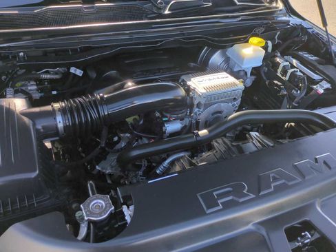 Used 2024 RAM 1500 Limited image 31