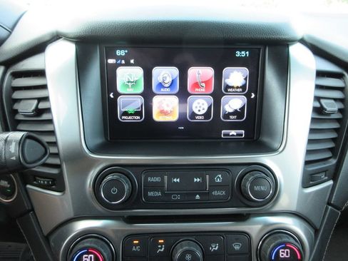 Certified 2017 Chevrolet Suburban Premier AWD/4WD image 36