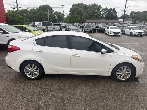 Used 2015 Kia Forte EX FWD image 6