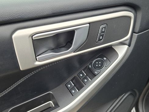 Used 2023 Ford Explorer XLT w/ Equipment Group 202A image 20