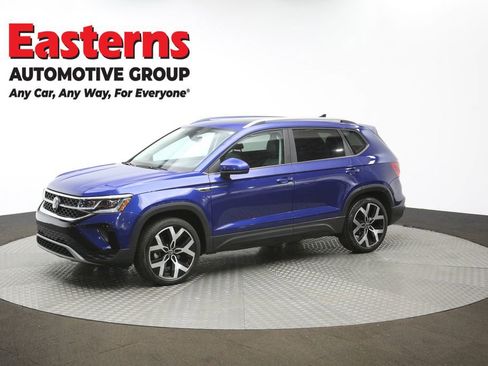 Used 2022 Volkswagen Taos SEL image 56