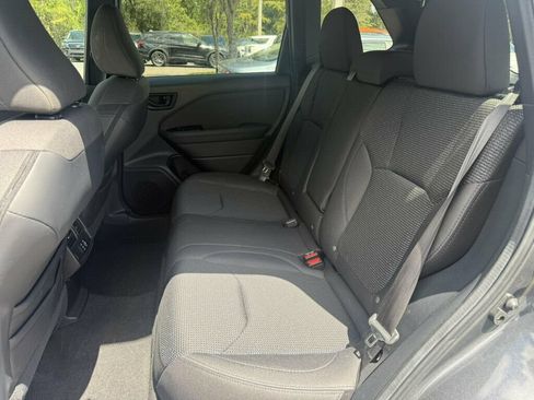 Used 2026 Subaru Forester Premium AWD/4WD image 8