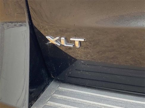 Certified 2024 Ford Expedition Max XLT image 40