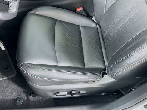 Used 2023 Nissan Altima 2.5 SR w/ SR Premium Package image 20