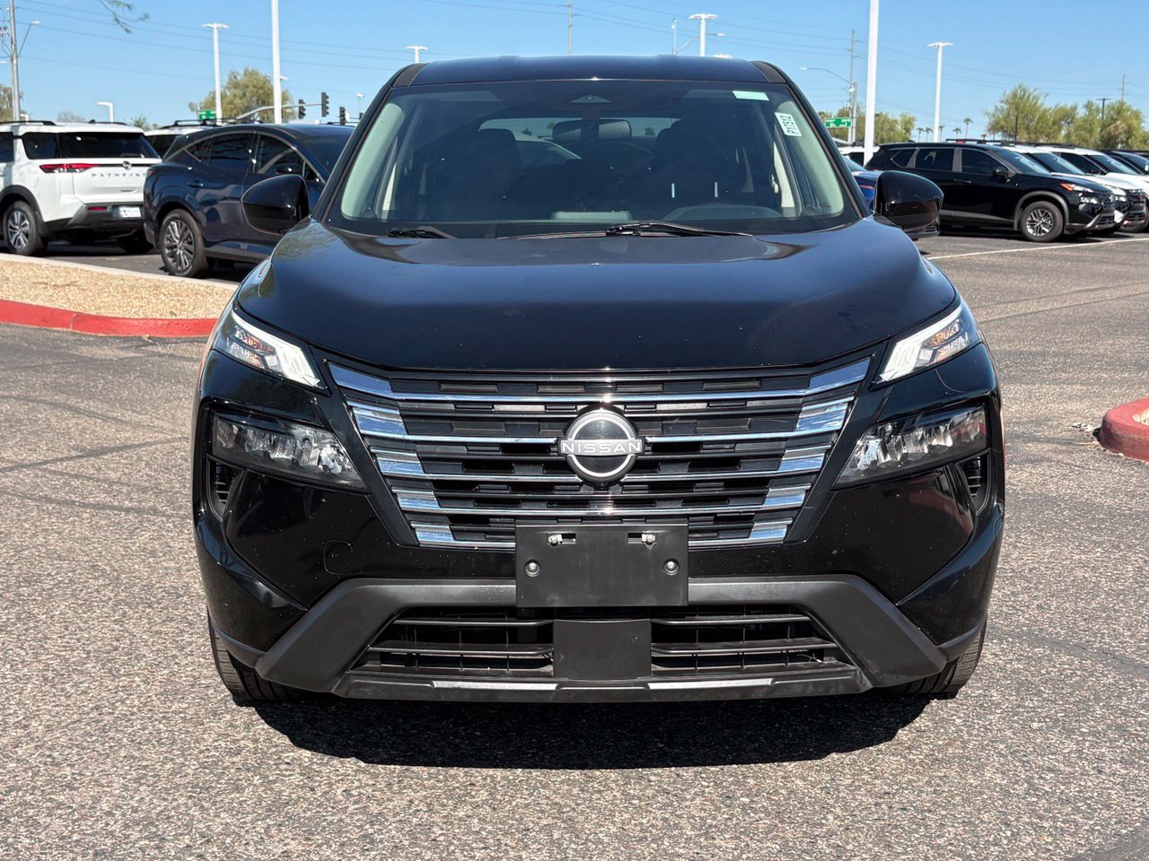 Certified 2024 Nissan Rogue SV AWD/4WD image 9