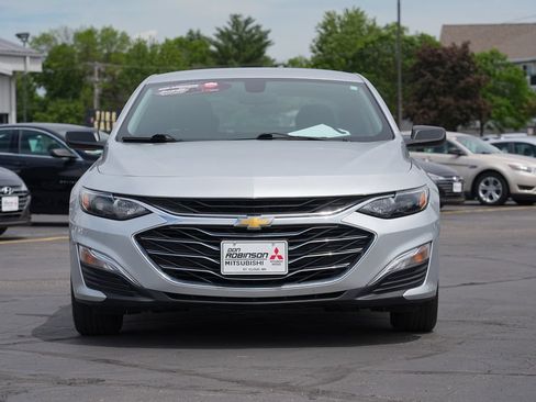 Used 2021 Chevrolet Malibu LS FWD image 8
