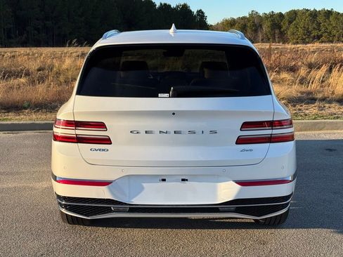 New 2026 Genesis GV80 2.5T Advanced image 12