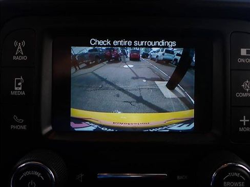Used 2015 Jeep Renegade Sport FWD image 18