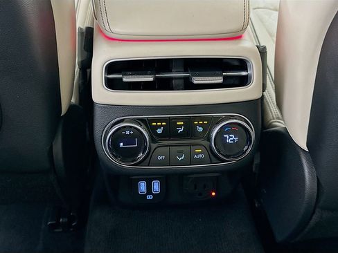 Used 2022 Genesis GV70 3.5T Sport w/ Sport Prestige Package image 26
