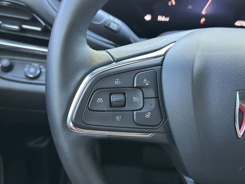 Used 2024 Buick Envista Sport Touring w/ Convenience I Package image 25