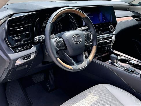 Used 2023 Lexus RX 350 Premium Plus w/ Cold Area Package FWD image 18