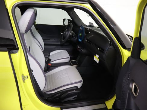 New 2026 MINI Cooper 4-Door Hardtop image 22