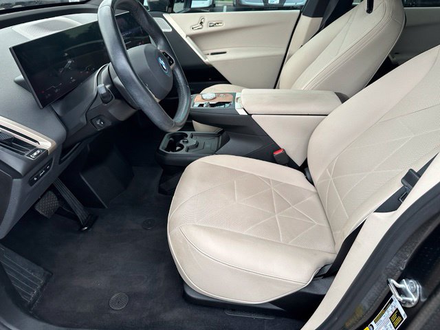 Used 2023 BMW iX M60 w/ Executive Package AWD/4WD image 20