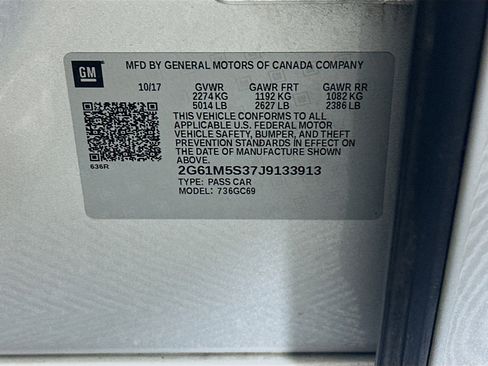 Used 2018 Cadillac XTS Luxury image 12