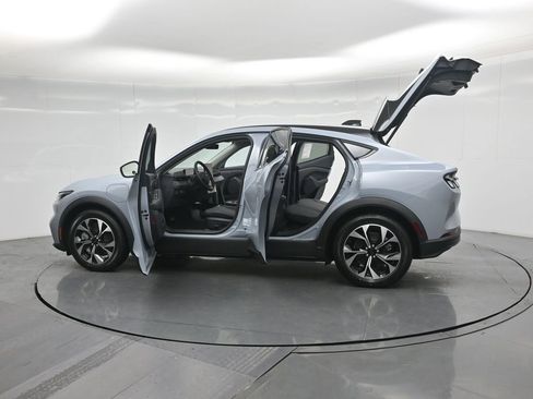 New 2026 Ford Mustang Mach-E Select image 32