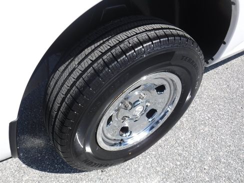 Used 2018 RAM 1500 Tradesman w/ Popular Equipment Group RWD image 4