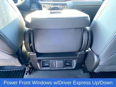 Used 2024 GMC Sierra 1500 SLE image 22