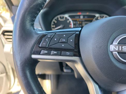 Used 2023 Nissan Altima 2.5 SL FWD image 17