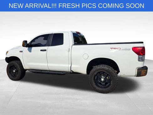 Used 2011 Toyota Tundra 4x4 Double Cab w/ TRD Rock Warrior Pkg image 4