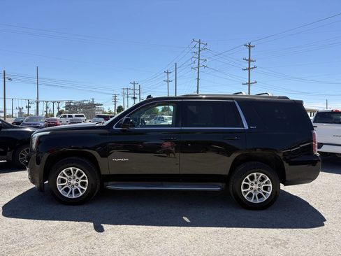 Used 2015 GMC Yukon SLT AWD/4WD image 2