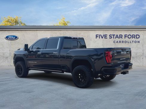 Used 2024 GMC Sierra 2500 Denali Ultimate AWD/4WD image 8