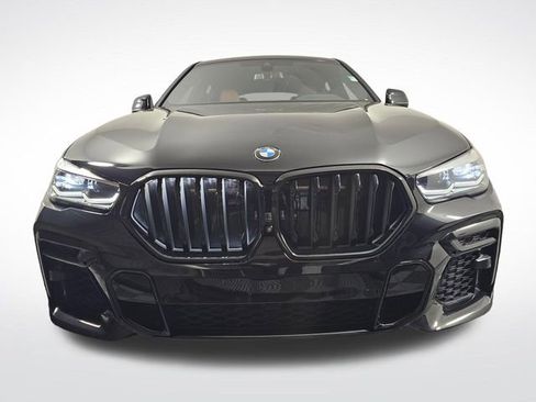 Used 2022 BMW X6 xDrive40i w/ M Sport Package image 2