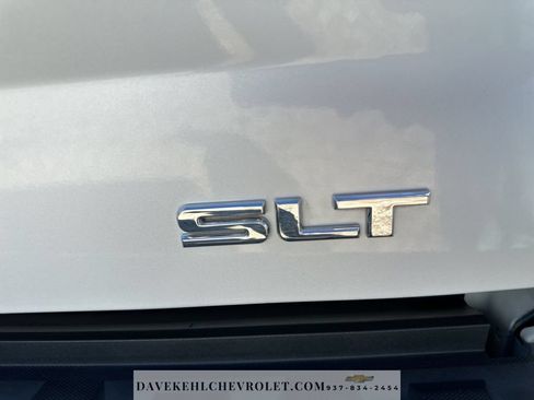 Used 2017 GMC Sierra 1500 SLT AWD/4WD image 38