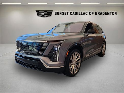 New 2026 Cadillac Vistiq Premium Luxury w/ LPO, Floor Liner Package AWD/4WD image 3
