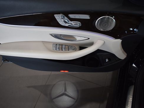 Used 2023 Mercedes-Benz E 350 4MATIC Sedan image 33