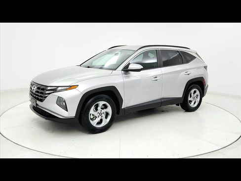 Used 2024 Hyundai Tucson SEL image 1