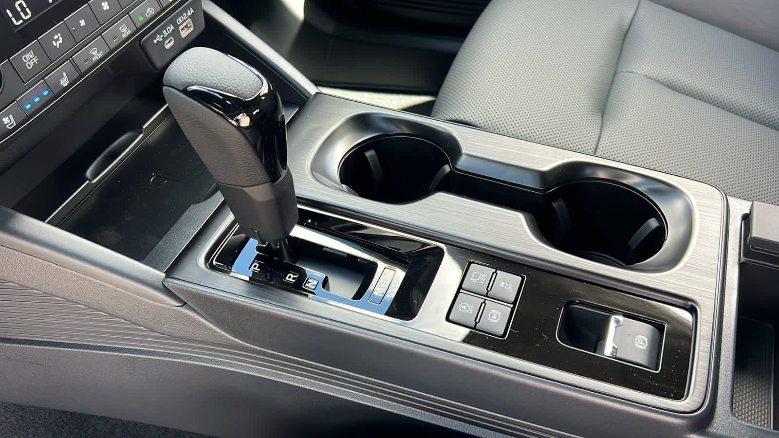New 2026 Subaru Outback Touring XT AWD/4WD image 13