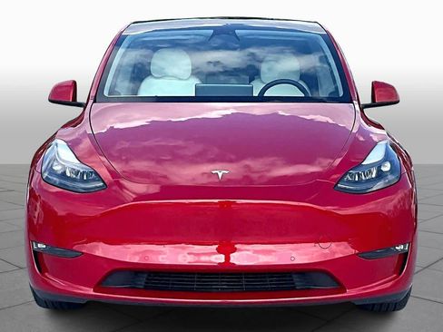 Used 2022 Tesla Model Y Performance image 4