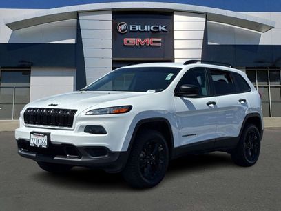 Used 2017 Jeep Cherokee Altitude