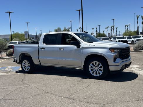 Used 2022 Chevrolet Silverado 1500 Custom RWD image 7