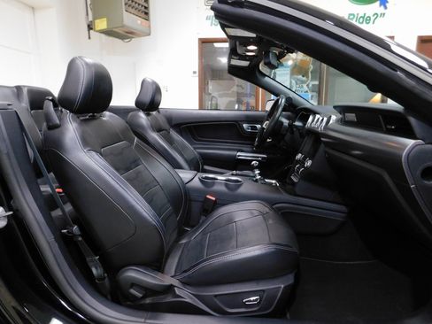 Used 2019 Ford Mustang GT Premium w/ GT Performance Package image 98