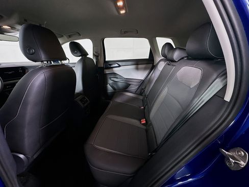 Used 2024 Volkswagen Taos SE image 27