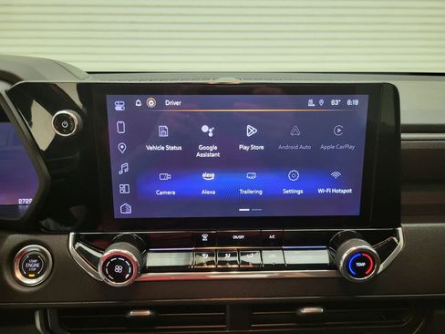 Used 2024 Chevrolet Colorado W/T image 7