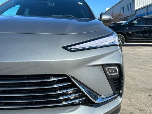 New 2026 Buick Envista Preferred w/ Convenience I Package image 4