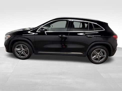 Used 2023 Mercedes-Benz GLA 250 4MATIC image 4