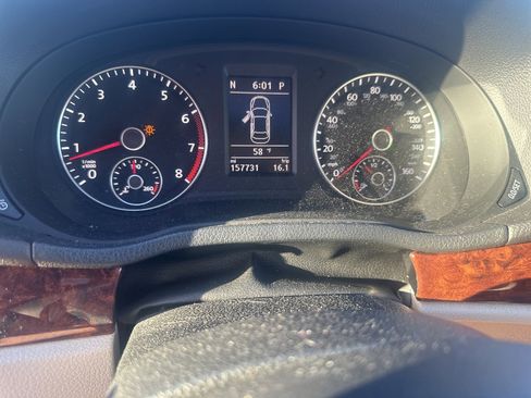 Used 2013 Volkswagen Passat 2.5 SEL Premium image 12