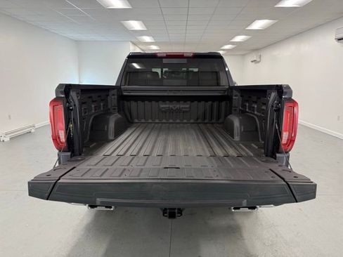 New 2026 GMC Sierra 1500 SLT w/ SLT Premium Plus Package image 8