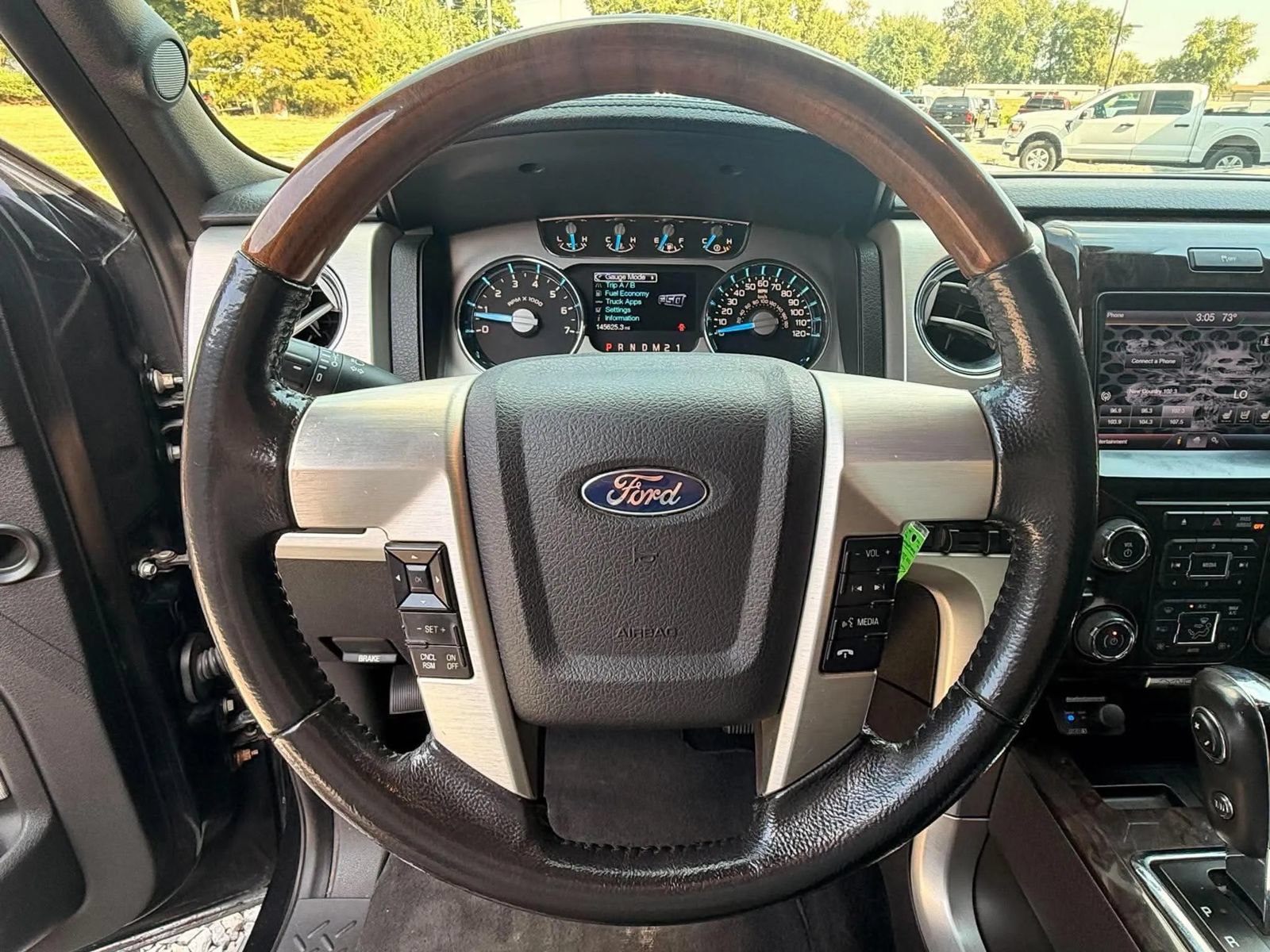 Used 2013 Ford F150 Platinum AWD/4WD image 10