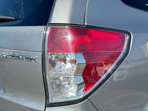 Used 2010 Subaru Forester 2.5X Limited image 30