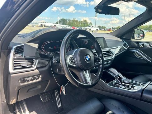 Used 2022 BMW X6 M50i w/ Premium Enhanced Package AWD/4WD image 9