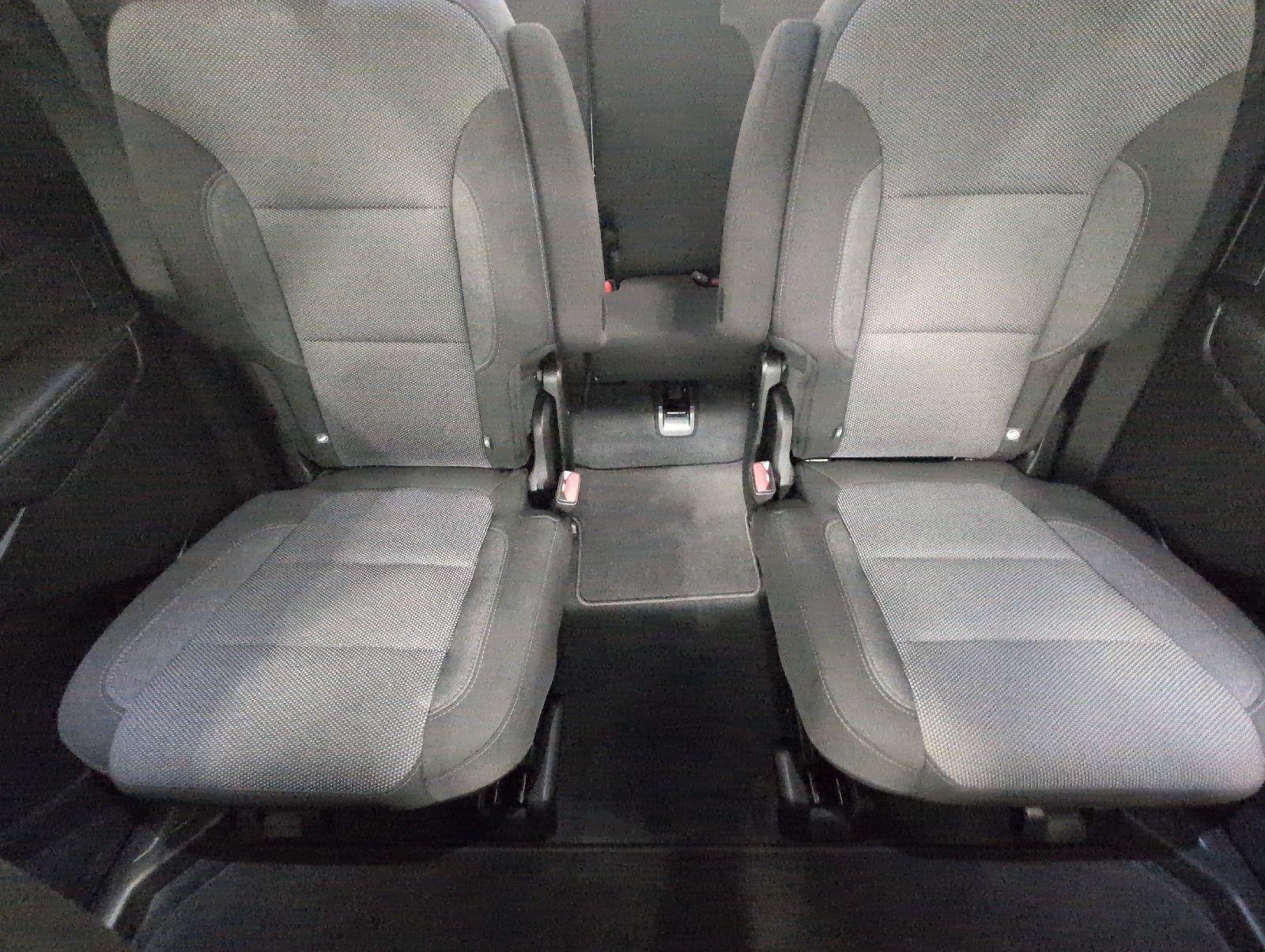 Used 2023 Chevrolet Traverse LT AWD/4WD image 25