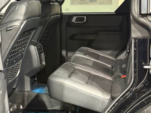 New 2026 Ford Bronco Badlands image 48